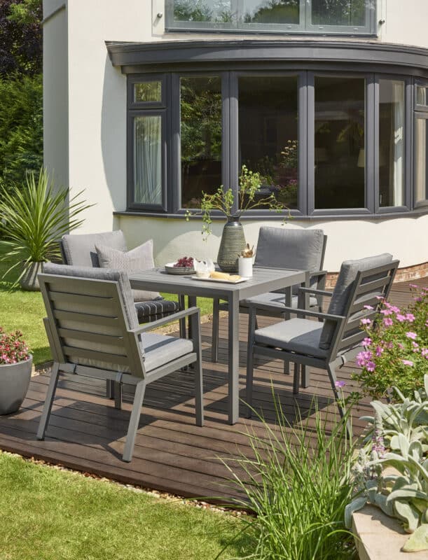 Norfolk Leisure Titchwell 4 Seat Garden Dining Set